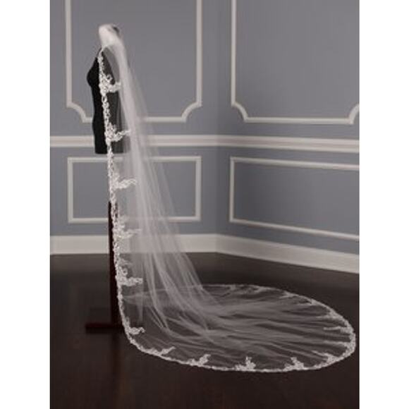 St. Pucchi M9339 Diamond White Silver Chapel Length Tulle Wedding Bridal Veil main image 4